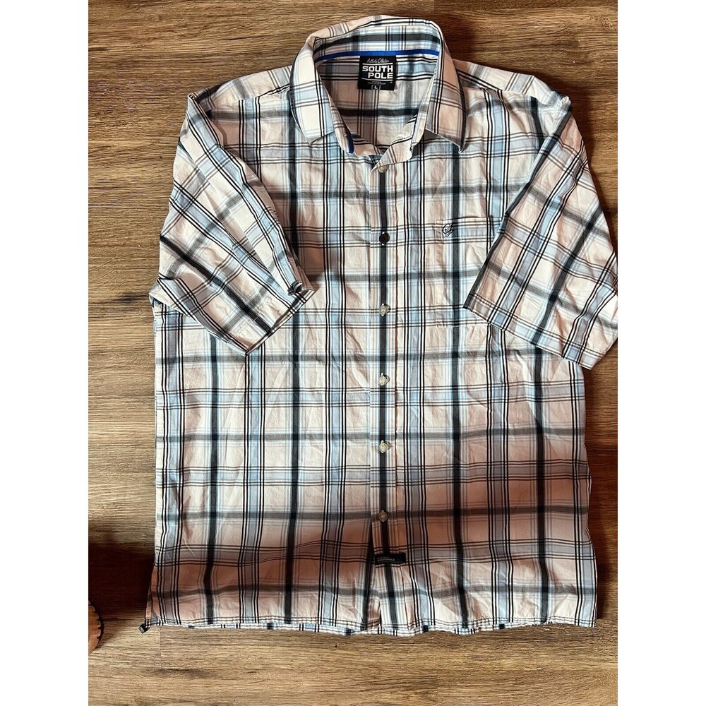 South Pole Men’s large Plaid Short Sleeve Shirt